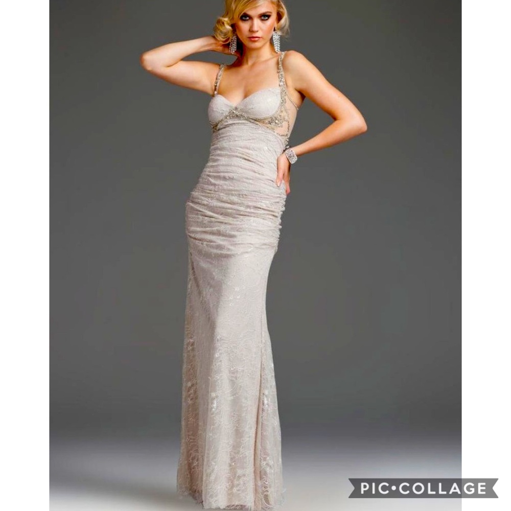 Vintage Hollywood dress by Mignon